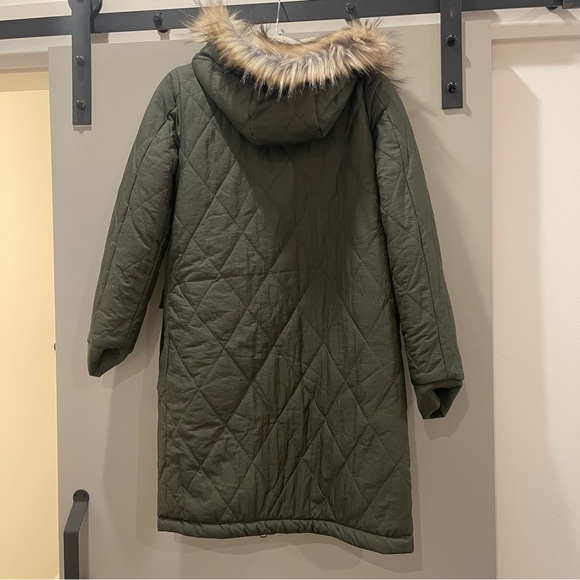 NWOT Altar’d State Reversible Parka - Picture 8 of 10